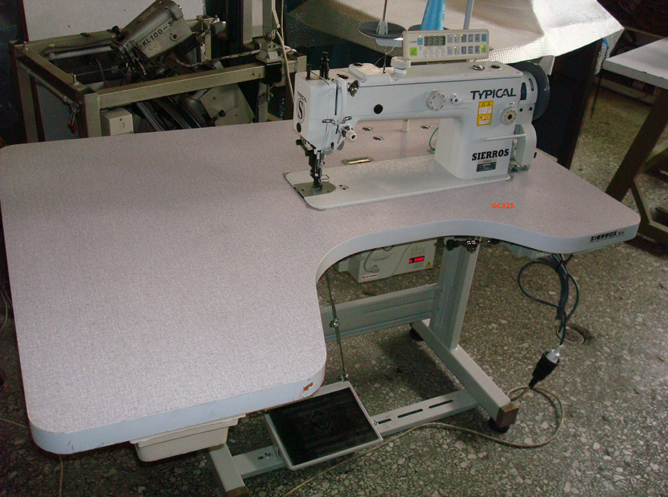  Lockstitch Sewing Machine with Drop and Alternating Top Feed with tread trimmer