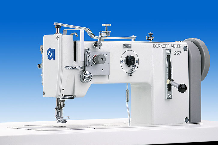 Single needle lockstitch machine with bottom feed, needle feed and alternating feet 