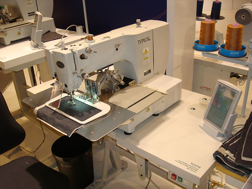 Electronic Lockstitch Pattern Sewing Machine